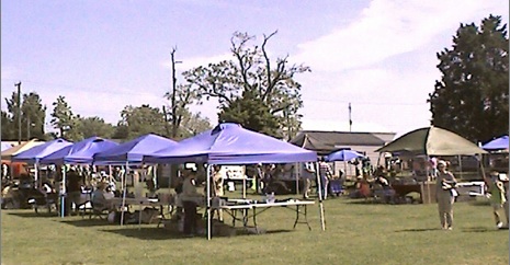 Vendor tents on Town Hill for Market Days