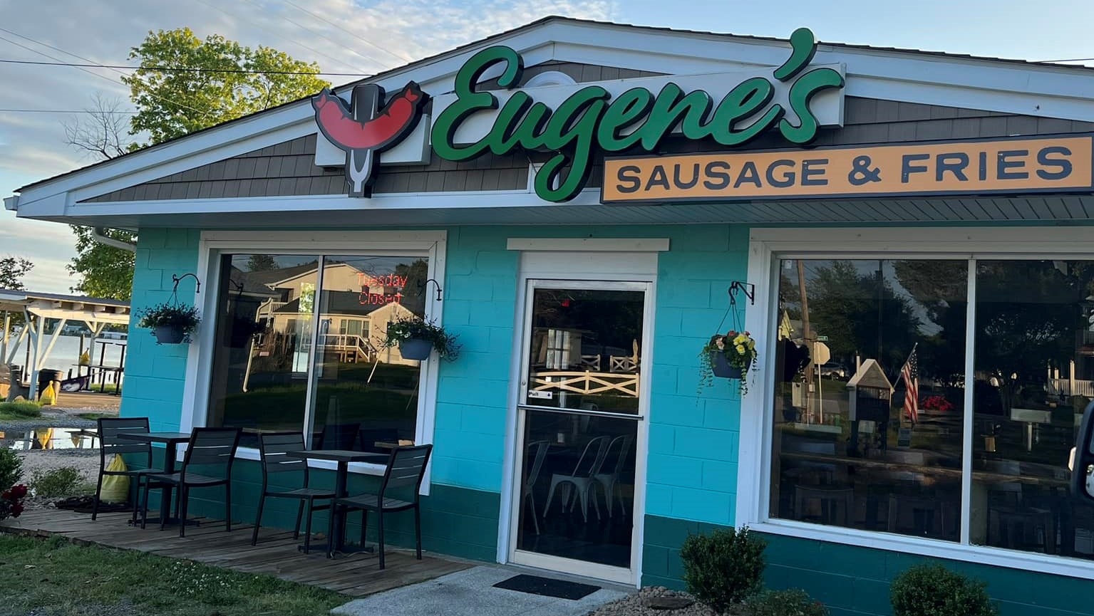 Eugene's Sausage Fries Storefront