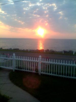 The sun and the water in Colonial Beach