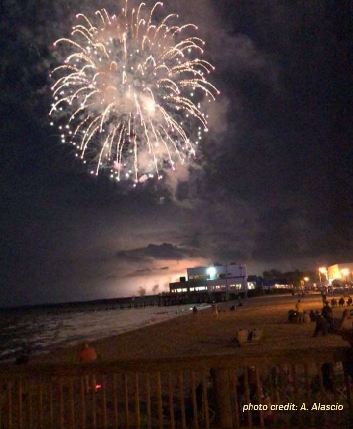 Fireworks photo by A. Alascio Fireworks photo by A. Alascio