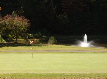 Fountain at Cameron Hills Golf near Colonial Beach