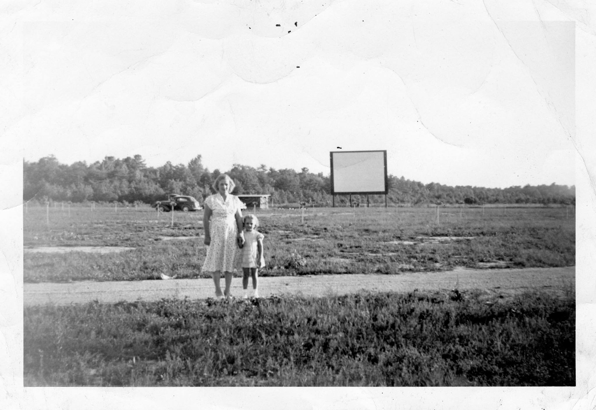 Colonial Beach Drive-In Colonial Beach Drive-In