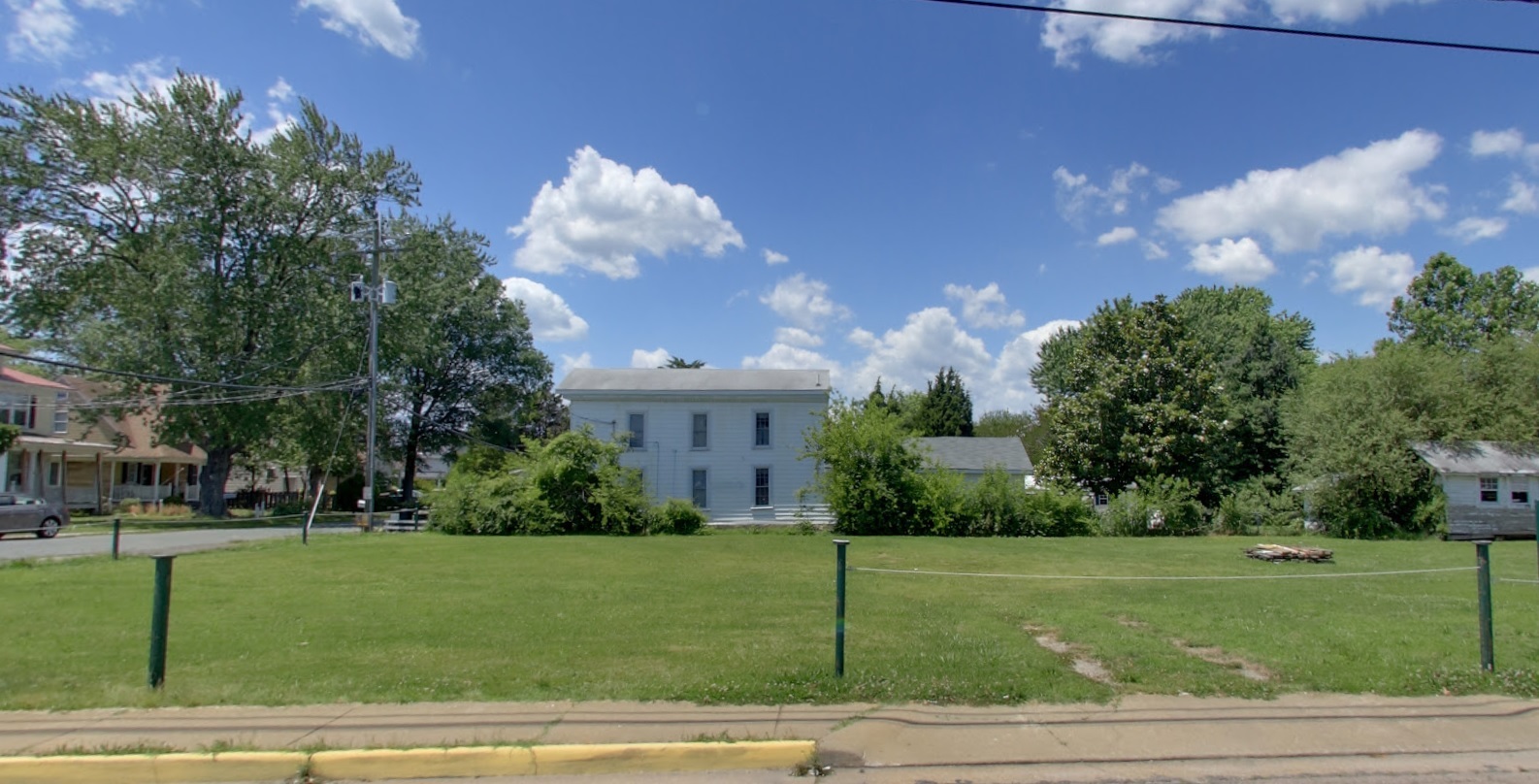 Empty lot where Crown Castle was