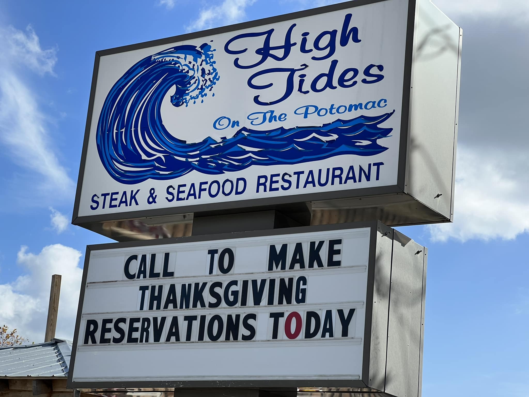 High Tides Thanksgiving Sign
