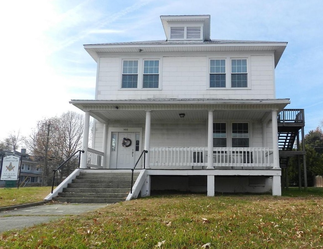 Masonic Lodge Building front