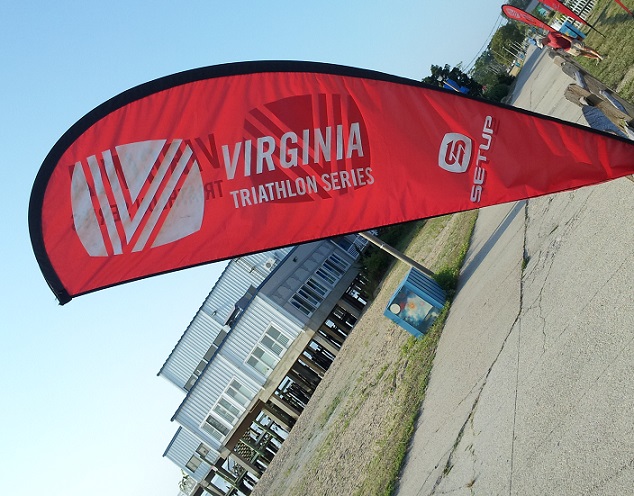 Triathlon flag